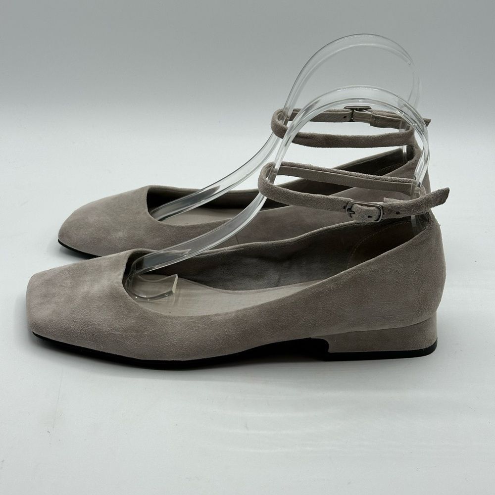 Jeffrey Campbell Women's Envious Ankle Strap Pump Square Toe - Gray Suede Size 6 - Picture 3 of 9